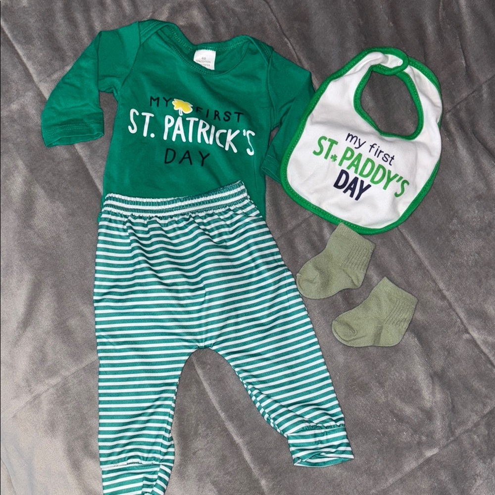 Green and White St. Patrick's Day Matching Set